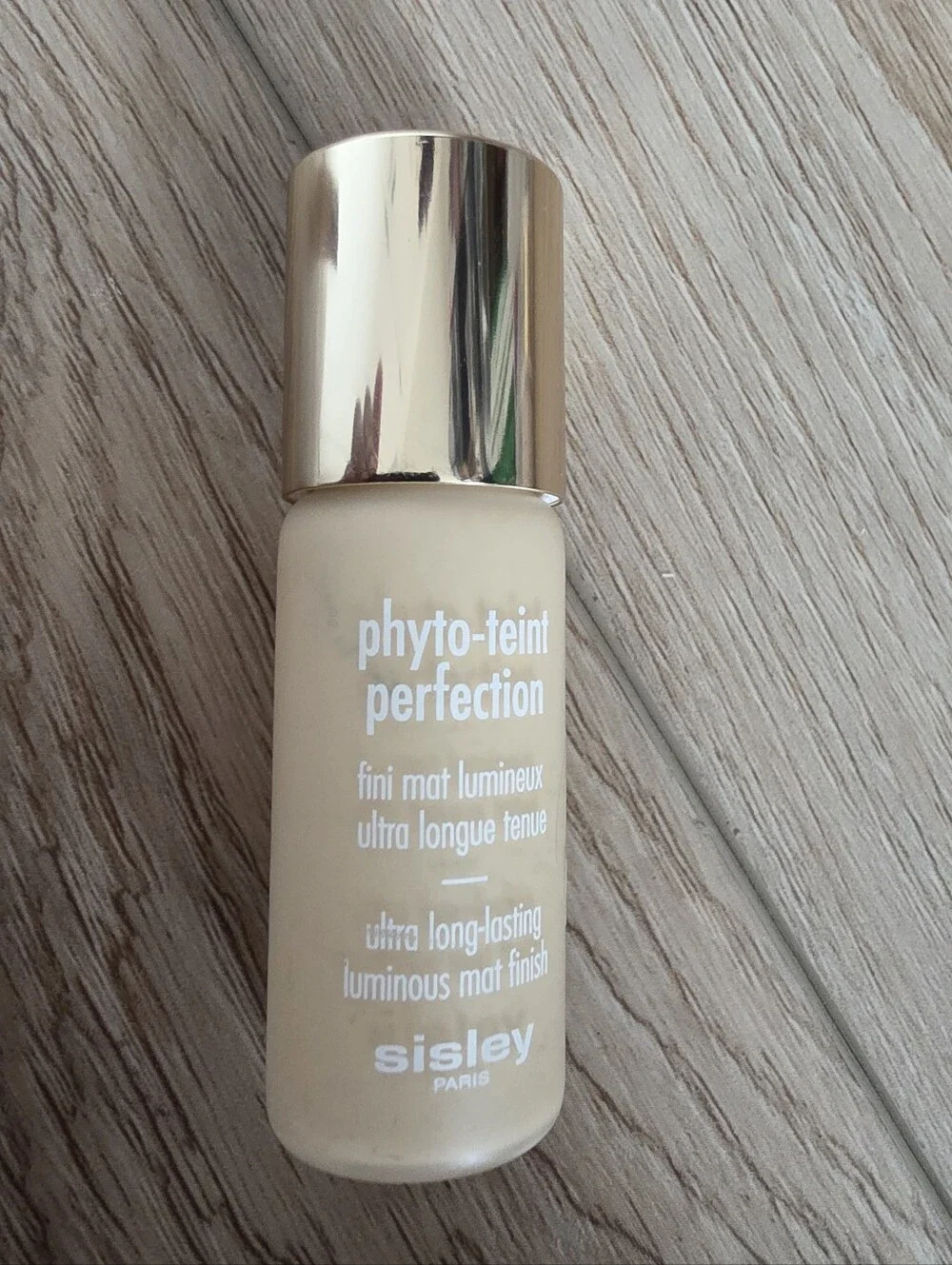 Sisley Paris Phyto-Teint Perfection Mat Foundation 0W Porcelaine